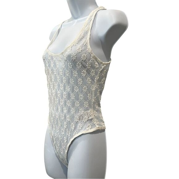 Bardot Adoni Lace Bodysuit White Sheer High-Cut Thong L NWT - Picture 5 of 14
